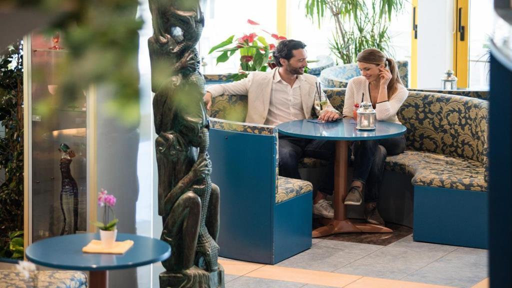 Hotel Luna Bibione Eksteriør bilde