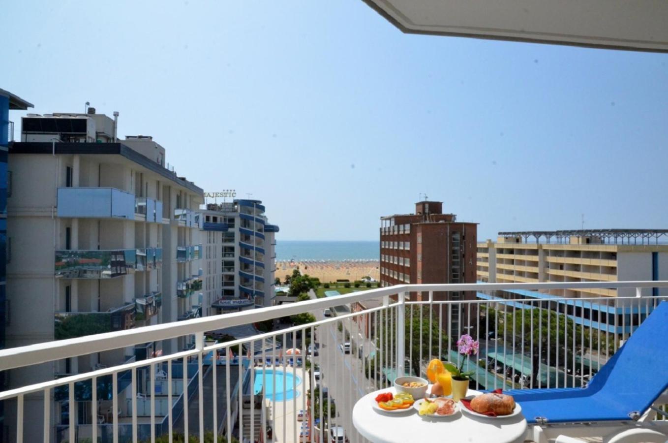 Hotel Luna Bibione Eksteriør bilde
